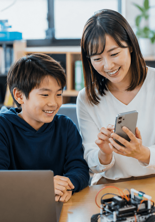 保護者同意書や利用規約をスマホで回収できる