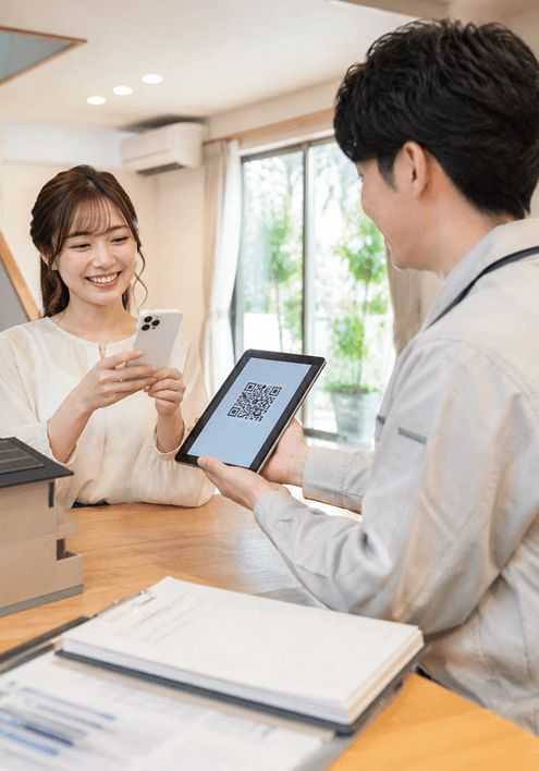 現地見積後にそのまま契約・申込まで完結できる