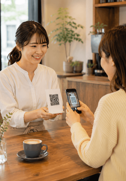 QRコードで採用や出店契約を進められる