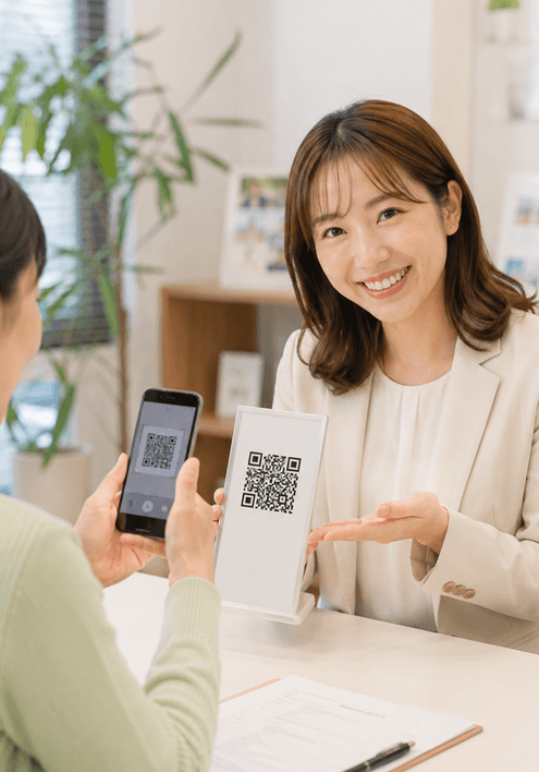 施設見学の申込や案内をスムーズに進められる