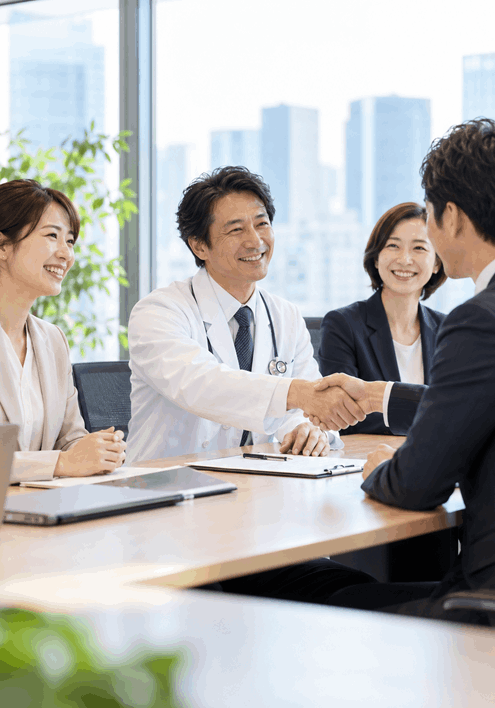 新たに産業医を選任する企業と業務委託契約を取り交わせる